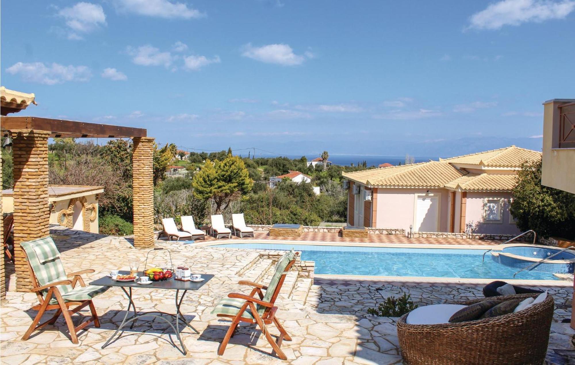 Amazing Home In Koroni With Wifi Екстер'єр фото